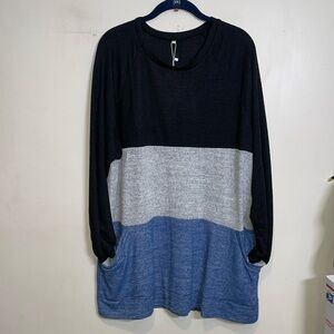 Color Block Long Sleeves Tunic NWT 20W